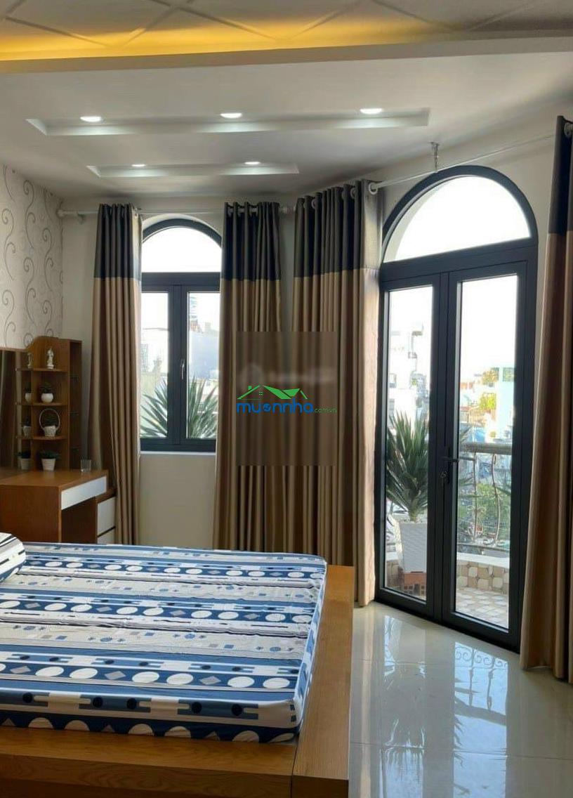 Bán nhà hoàng bật đạt 5,05 x 15m đúc 3,5 tấm, hẻm 5m giá 6.95 tỷ. lh 0385 999 ***