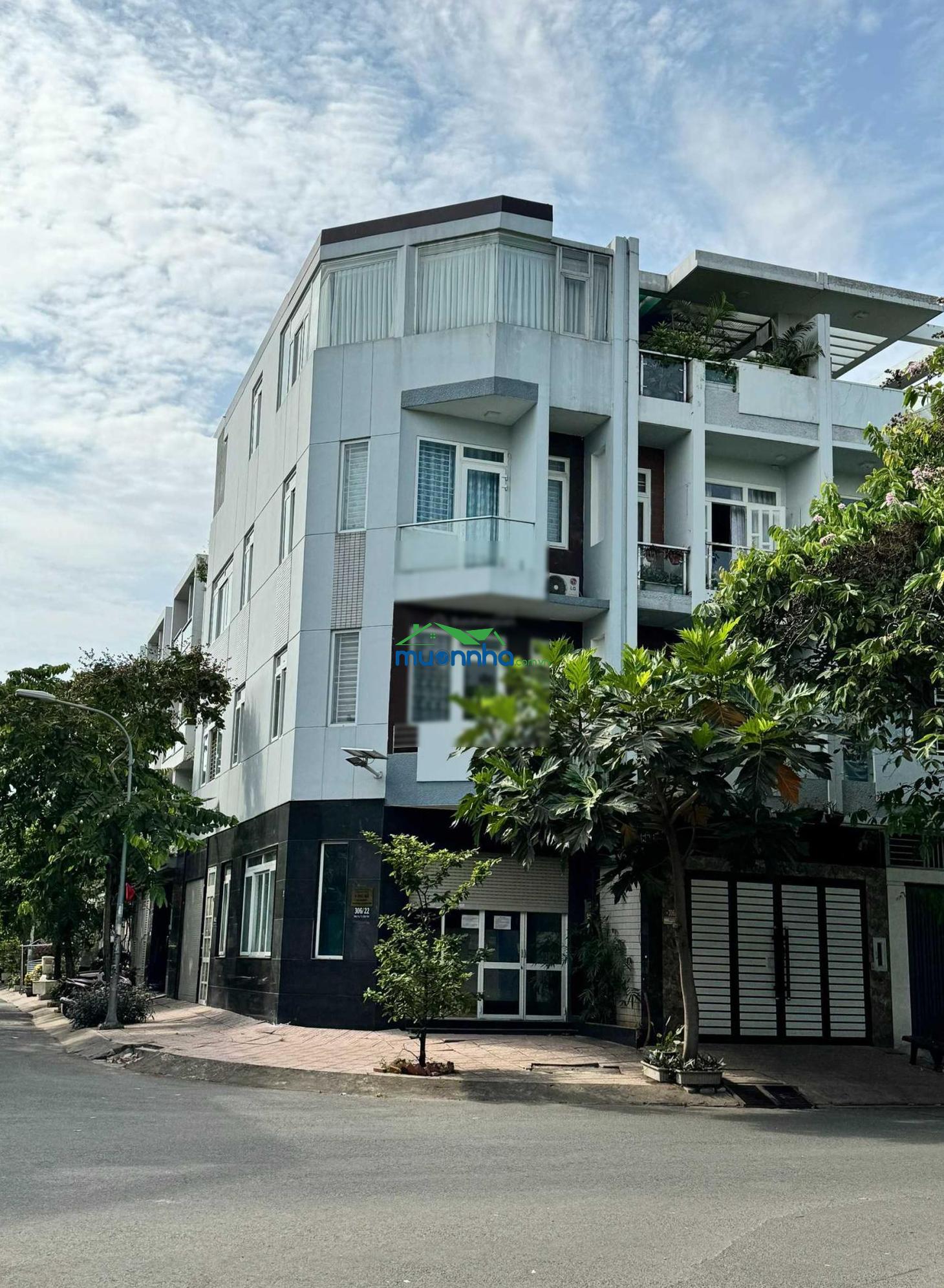 Bán gấp căn góc 2 mặt tiền đẹp 6x19m bình lợi - giá 15,6 tỷ