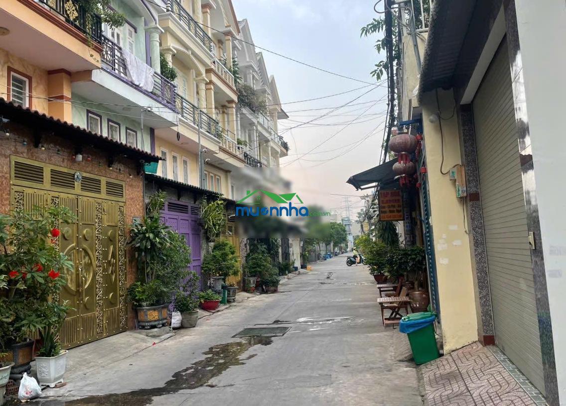 Nhà phố shr hoàn công đầy đủ 4pn 5vs hẻm nhựa 8m