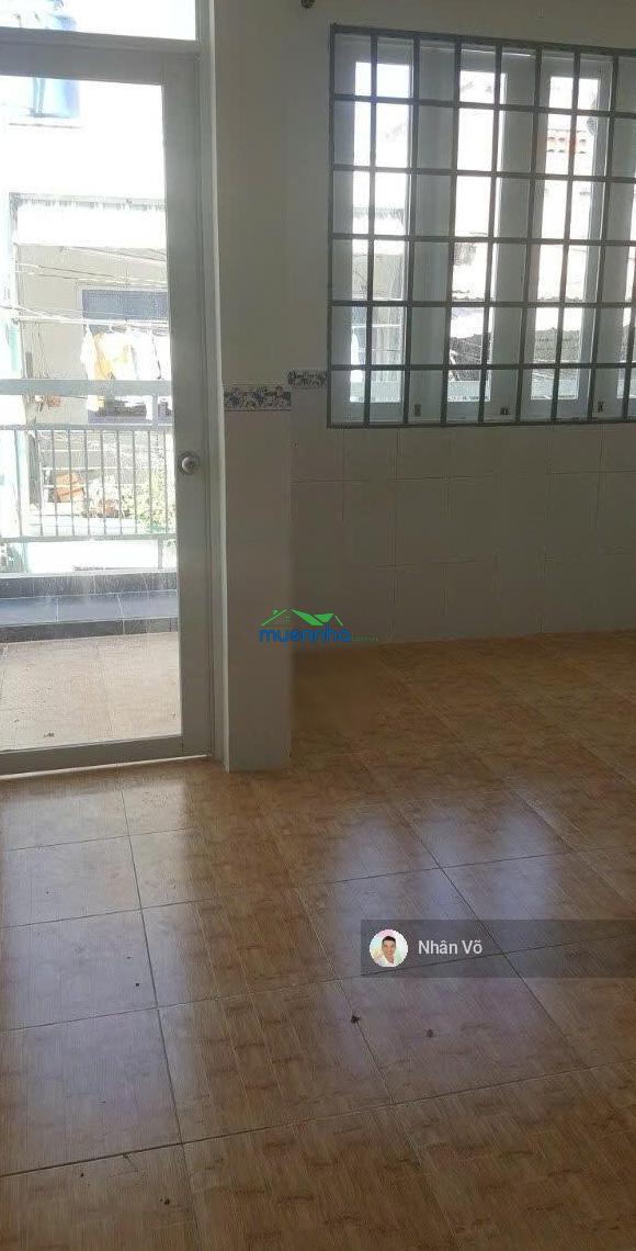 4.5 tỷ hẻm đúng 6m, dt: 4mx10m, 1 lầu, 2pn vô ở liền. bình tân giáp tân phú - 2