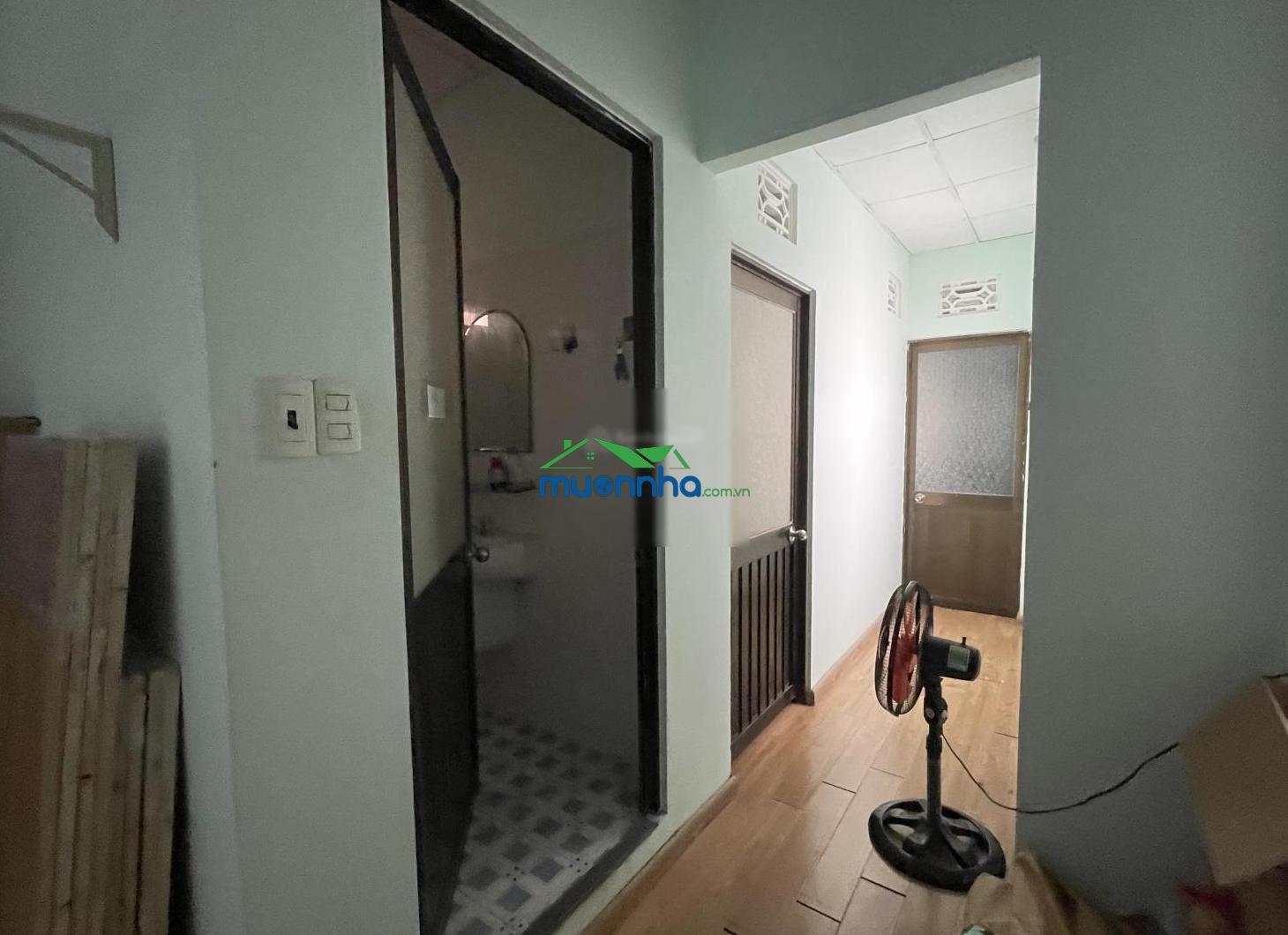 Bán gấp căn nhà 107m2 đường phó đức chính bình thạnh (gần chợ bà chiểu) 13,5 tỉ giảm sâu
