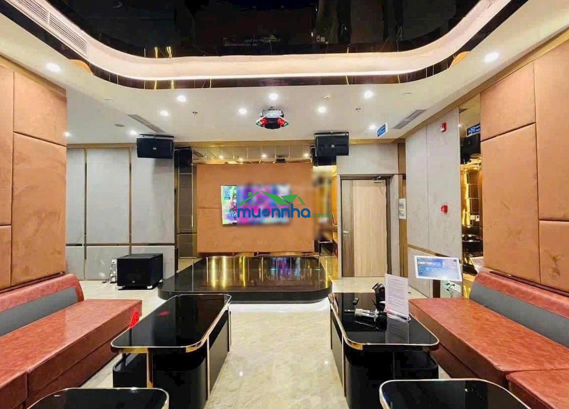 Còn 1 căn 2pn + glory heights view trực diện vincom, pháo hoa. giá chỉ 4,4x tỷ - tt 180n