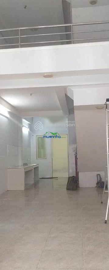 Nhà 4,4x16m, 3 tầng, giá chỉ 6, x tỷ, đường độc lập, tân phú, hẻm xe tải - 2