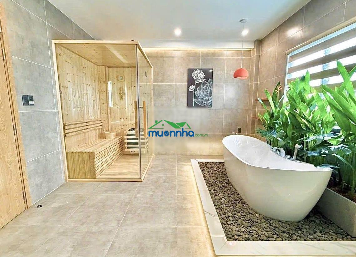 Bán nhà hoàng quốc việt, quận 7. giá: 5 tỷ/62,5m2. trệt, 3 lầu kiên cố. sổ vuông vức sang tên ngay