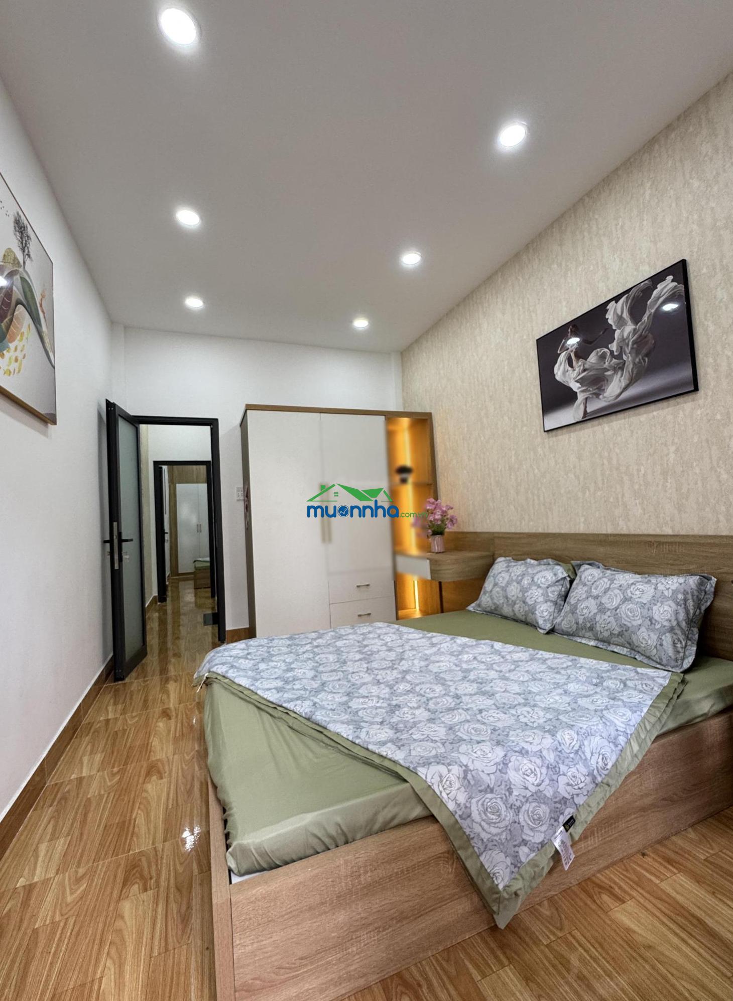 Diện tích to - 3 phòng ngủ - giáp bình thạnh - full nội thất - đ. quang trung - 3