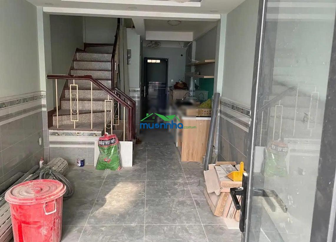 Bán nhanh nhà 40m2 - 3 tầng - giá chỉ 8,5 tỷ - hxh 14m - sổ vuông vức - thiện chí!