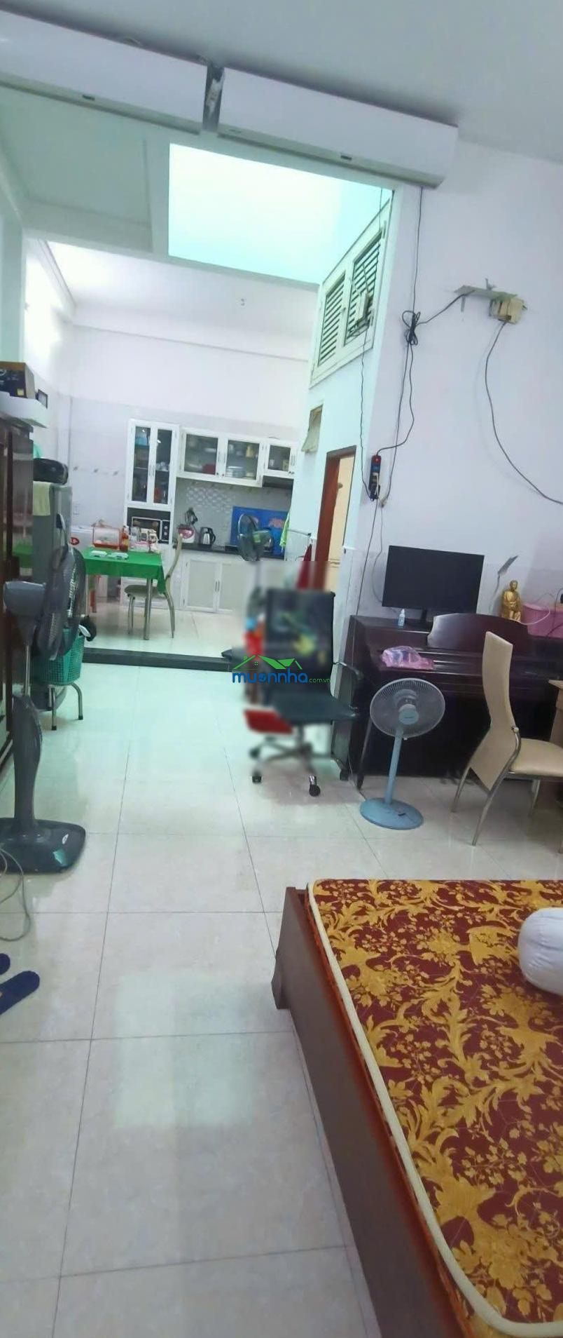 Nhà 3 tầng, hẻm xe hơi quang trung, dt: 4m x 20m - giá: 8,9 tỷ tl - 3