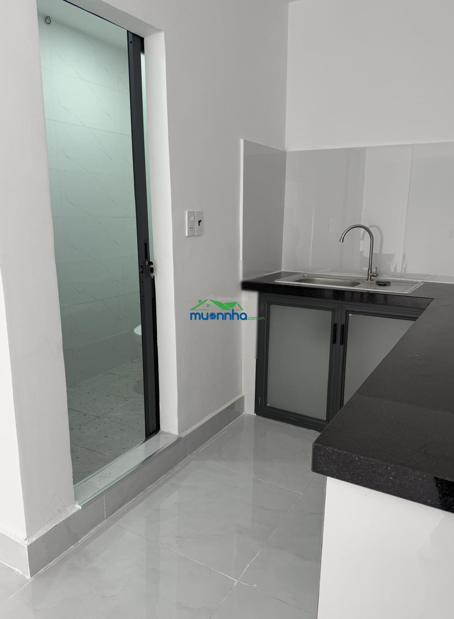 Nhà sát quốc lộ 13 cần ra để giải quyết việc gia đình