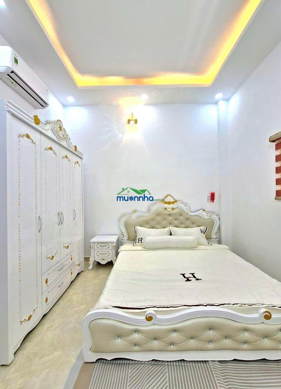 Nhà phố to đùng hxh 8m 1806 huỳnh tấn phát - tt nhà bè