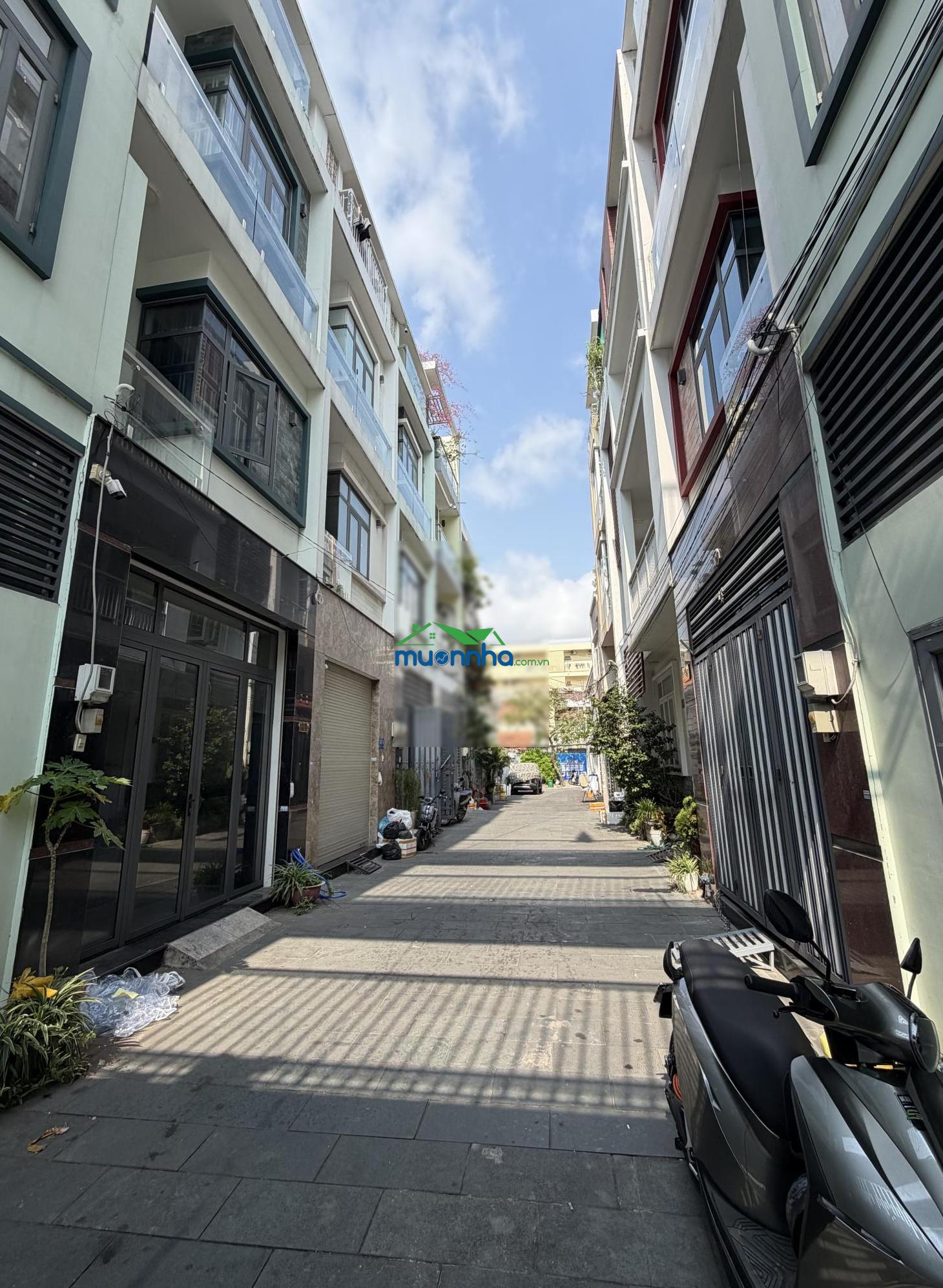 Bán nhà 3 lầu đường 17 phạm văn đồng - 3