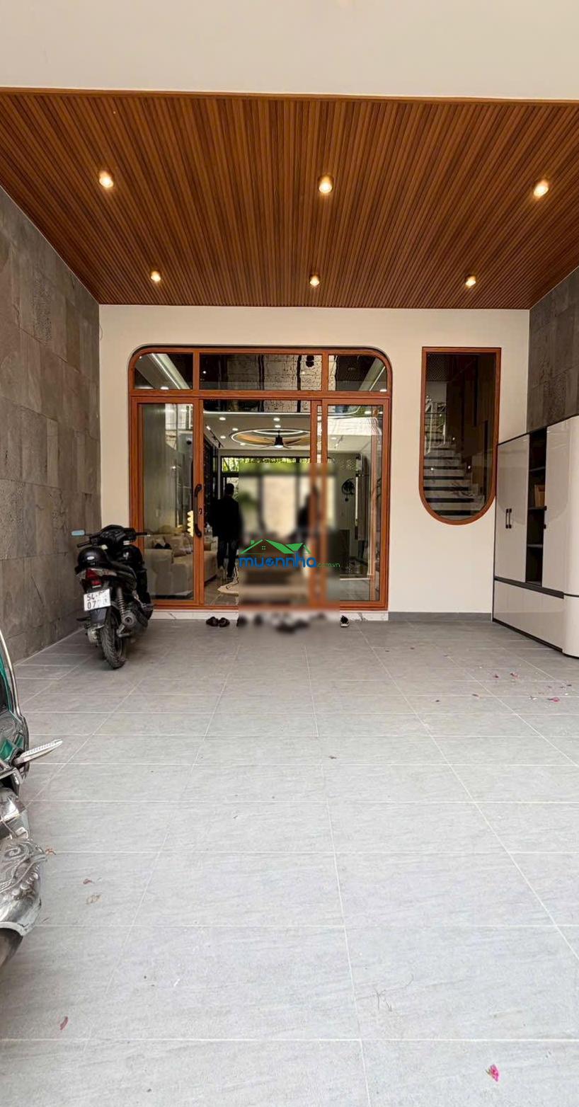 Bán nhà đẹp ngay trung tâm quận 1 - lê thánh tôn với dt 99m2 mà giá chỉ 6,12 tỷ, sổ đẹp hoàn công!! - 3