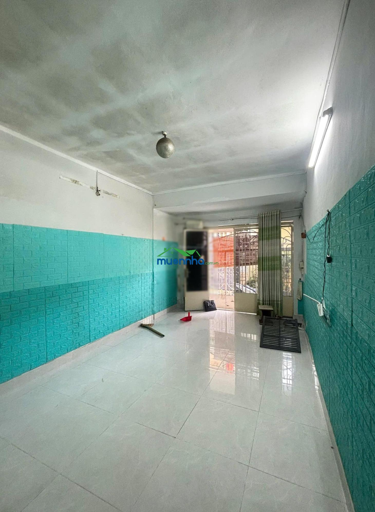 Nhà ngay trung tâm chợ thủ đức 1/ đường hồ văn tư, p. trường thọ, thủ đức - Ảnh 4