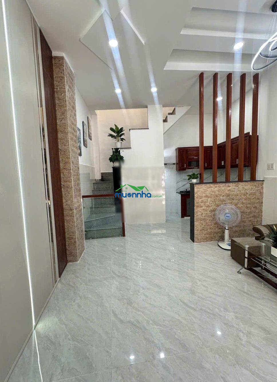 Bán nhà quận tân phú gần đầm sen, hẻm xe tải thông, nhà đẹp, full nội thất