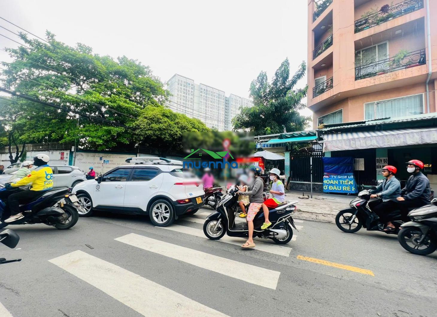 Chỉ 55 triệu/m2 - nhà c4 - ngang 6m nở hậu - gần hoàng diệu 2 đh ngân hàng - hxh - chưa qua đầu tư - 2