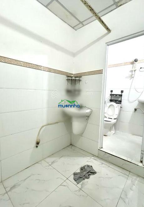 Tân bình - lý thường kiệt - chỉ 3.2 tỷ - hẻm xe hơi - 2 tầng - đi bộ ra chợ chỉ 1 phút - 4