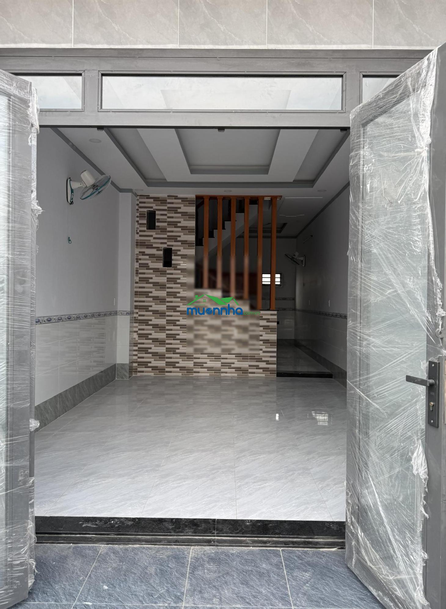 Dãy nhà biệt thự giá rẻ, mới hoàn thiện. vị trí trung tâm, tiện ích đầy đủ - 4x13 - 1 tỷ - 4
