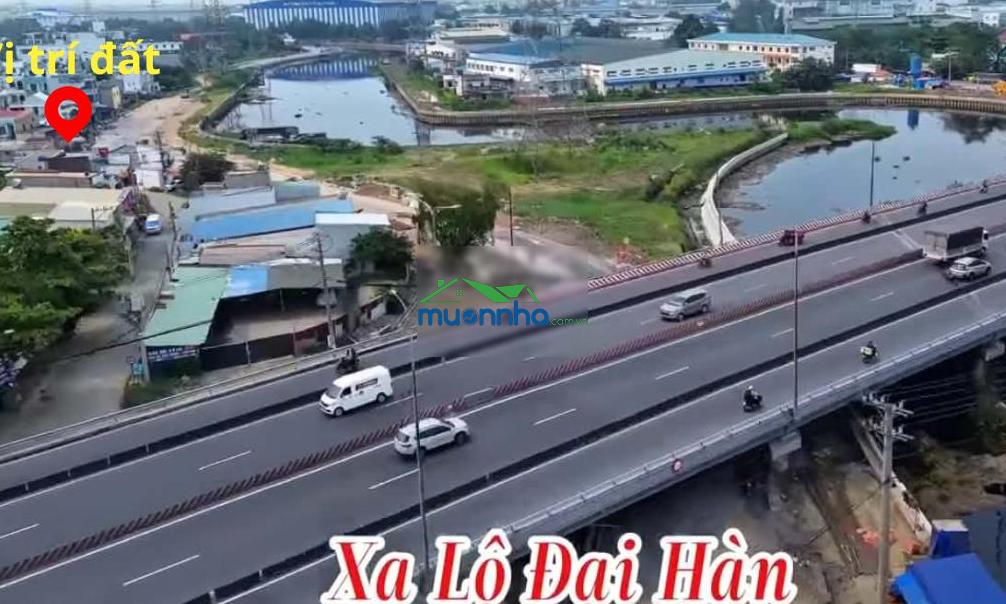 Bán căn góc mặt tiền kênh tham lương - 171.6m2 full thổ cư - có dòng tiền