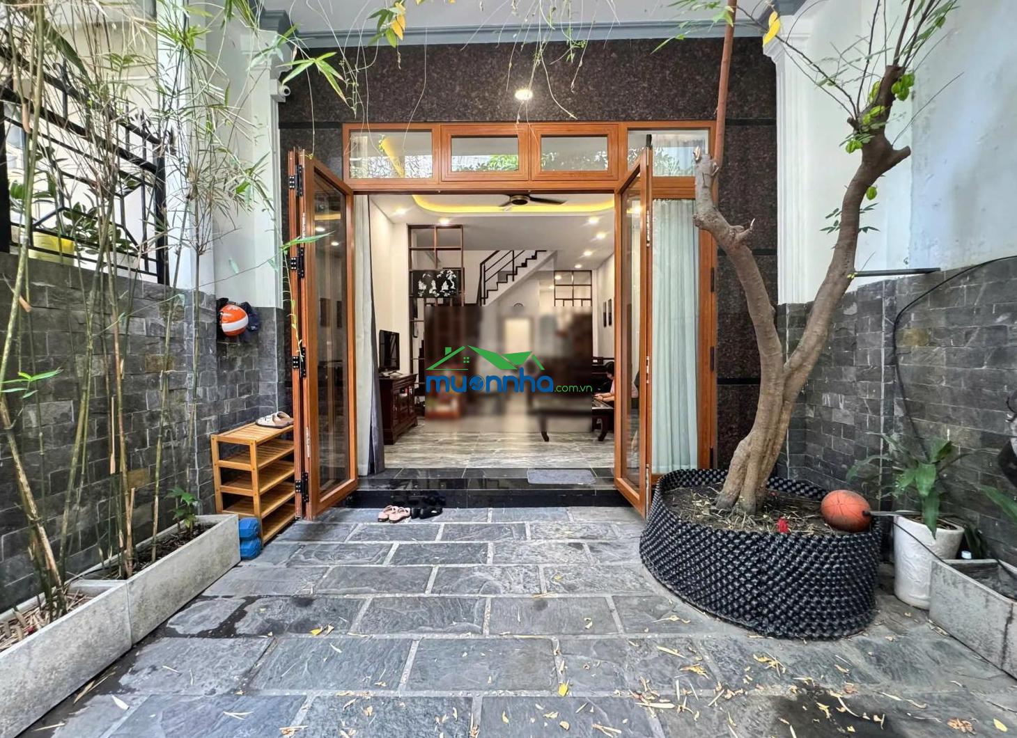 Nhà đẹp bình thạnh. p17. dt: 4,5x18,5m(78m2)-kc:3 tst-giá 15 tỷ giảm.còn 12,5 tỷ