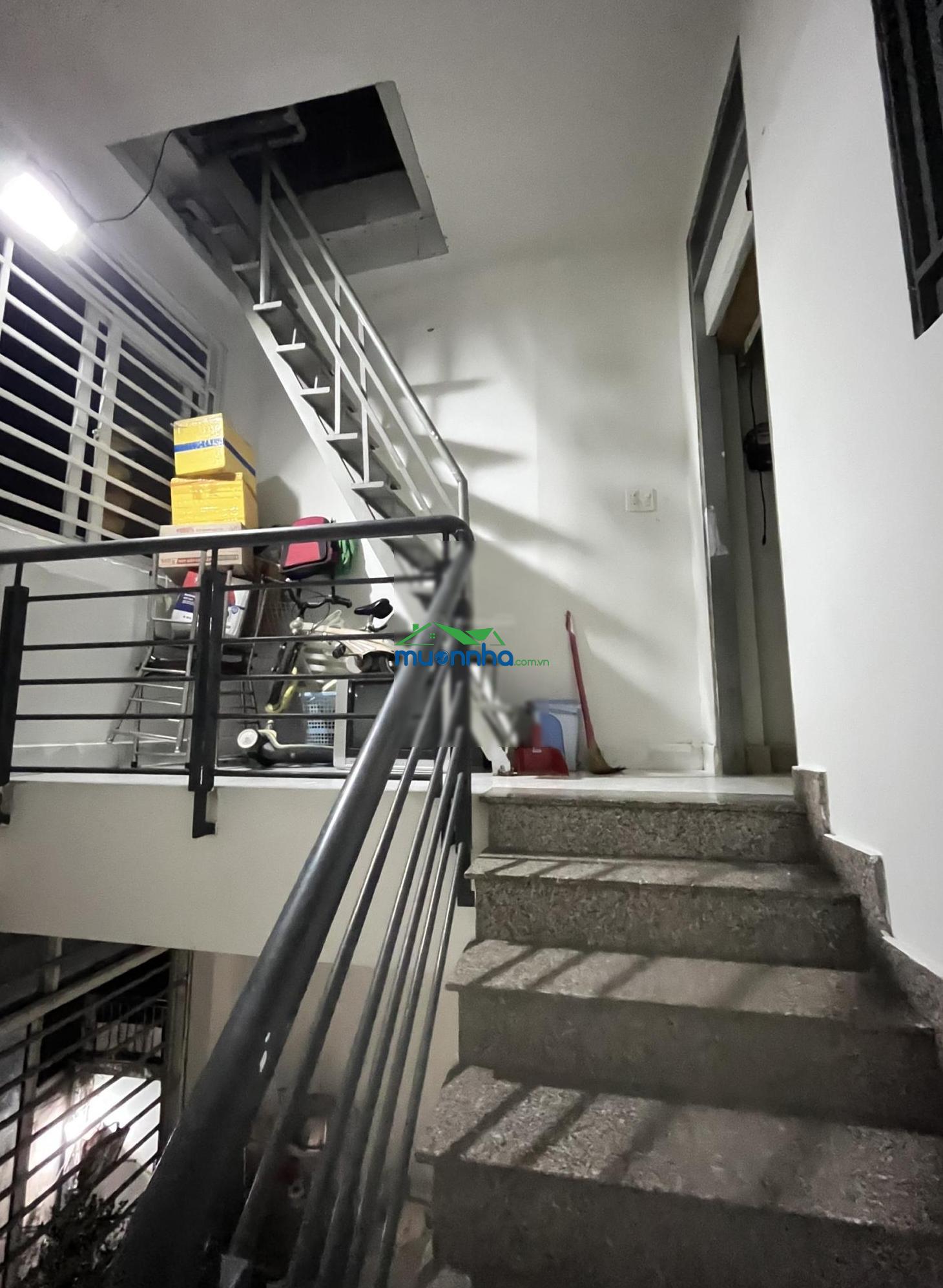 Bán nhà 4 tầng đường trần thị điệu gần đỗ xuân hợp-ngã tư bình thái-xlhn-ga metro- 5 phòng ngủ-5wc