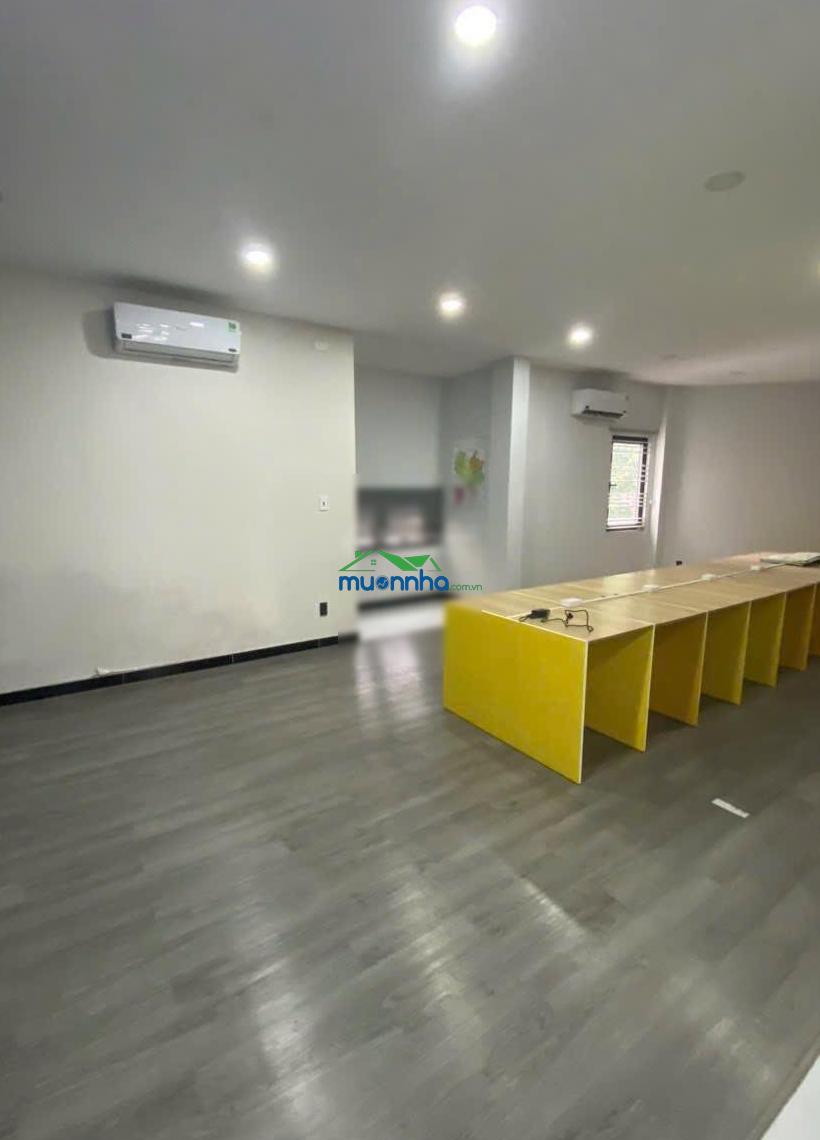 Mặt bằng thích quảng đức, trục chính kinh doanh 1 hầm 4 lầu, sân thượng