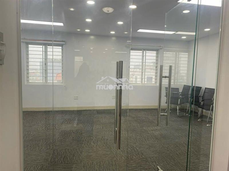 Văn phòng k300 cộng hòa 40m2 giá 10,5 triệu tòa nhà c18