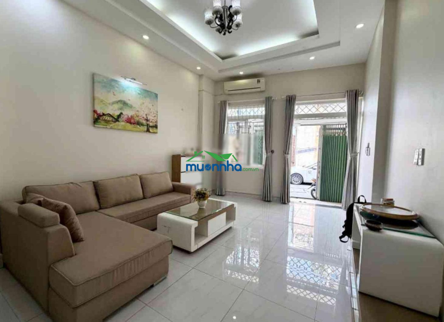 Duy nhất đường 42 cạnh lê văn thịnh, gần nguyễn duy trinh, kết cấu 4 tầng giá khan hiếm.