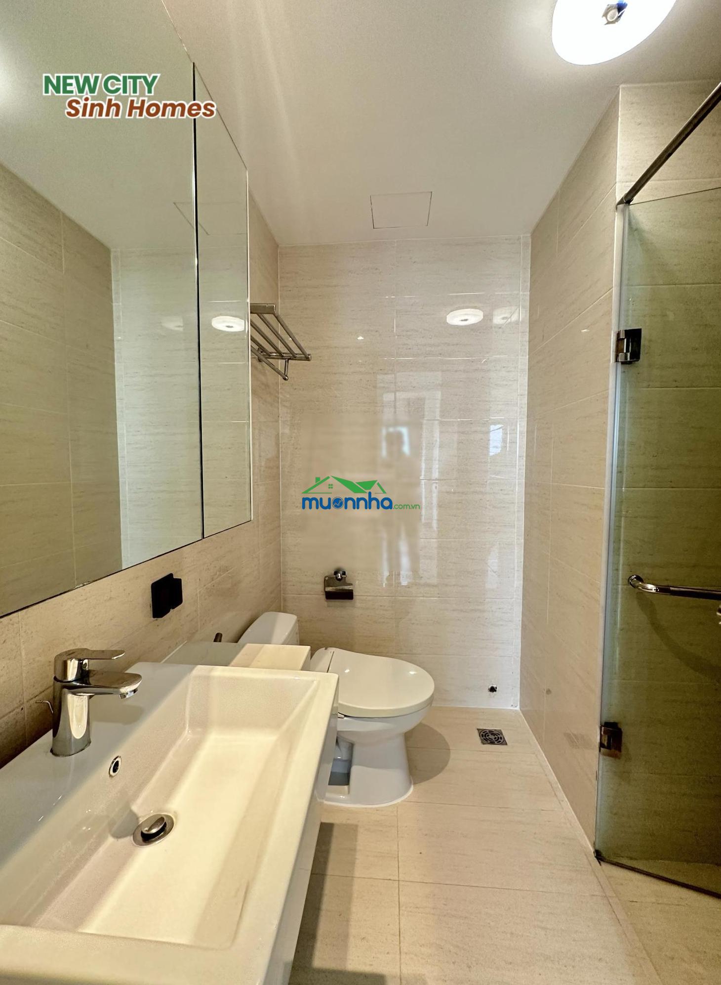 New city - cho thuê 3pn 133 m², căn góc, 2 ban công, nội thất cơ bản, trống sẵn, 26 triệu (có vat)
