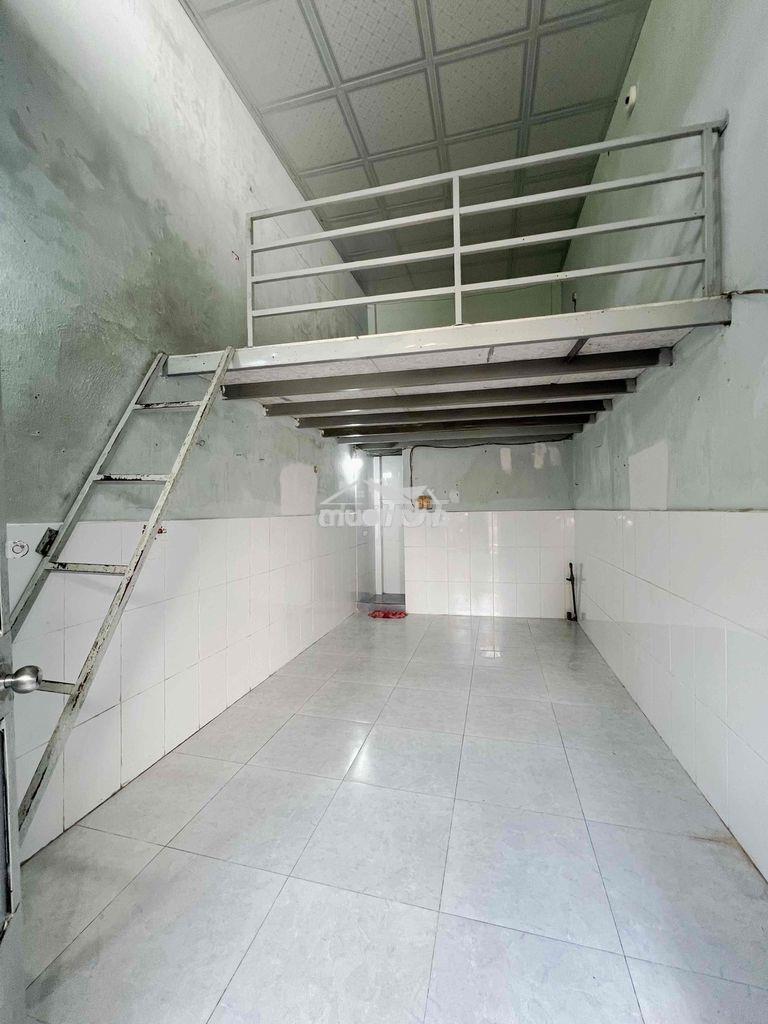 Phòng trọ giá rẻ 15m2 phường phú định quận 8
