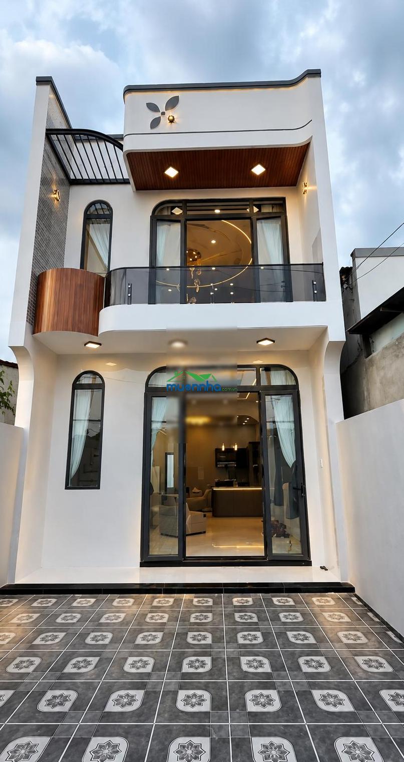 Bán nhà sổ riêng 100m2, ngay chợ bình chánh