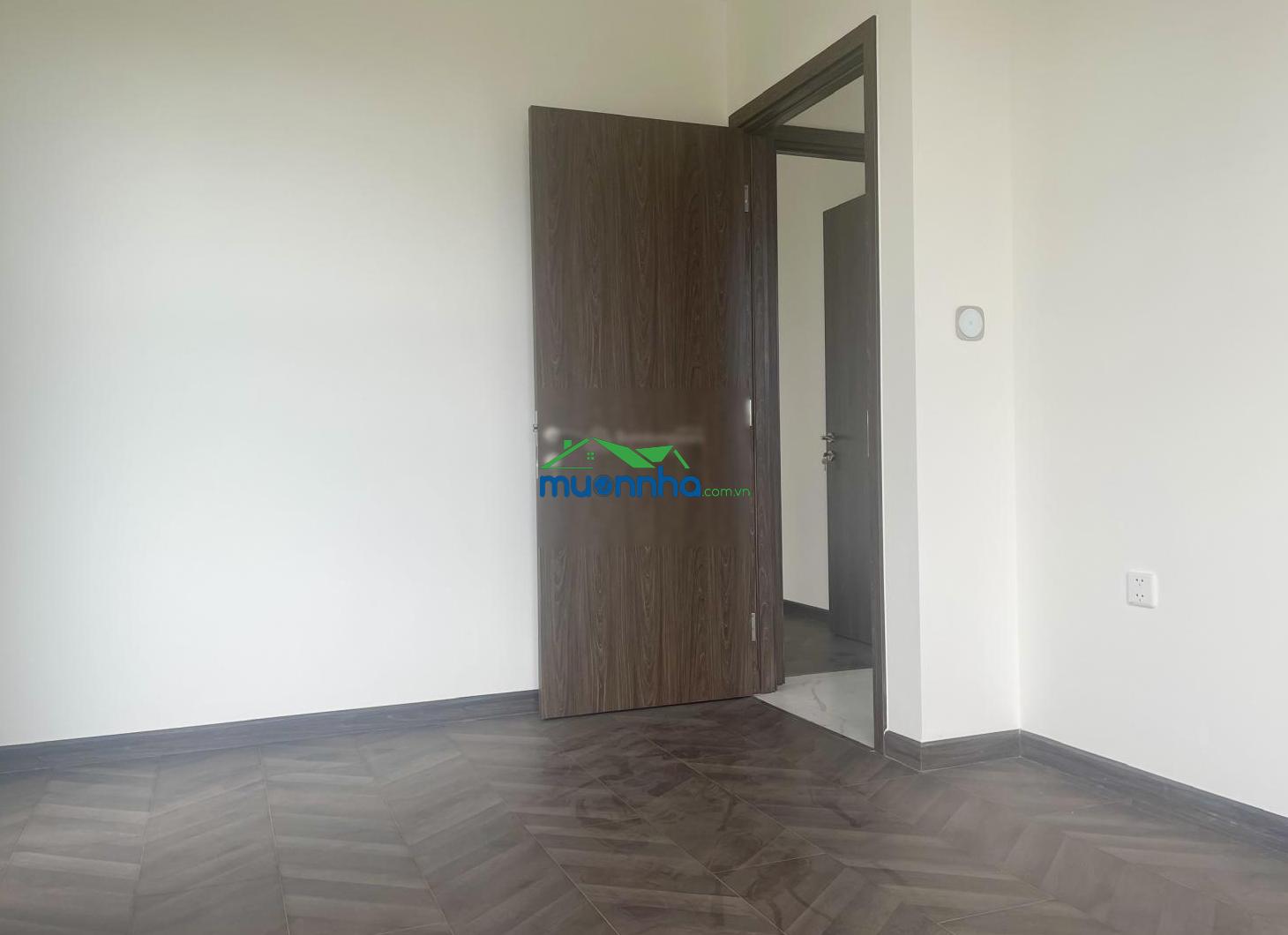 Duy nhất căn 3pn, hướng mát view trực diện công viên 36ha, giá 8 tỷ, 100m2, the beverly - vinhomes - 3