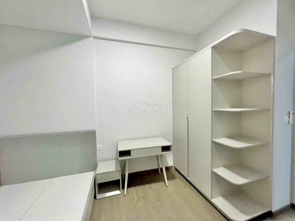 Căn 2pn view hồ bơi. đầy đủ nội thất ở ngay được. chỉ 8,5 triệu - 3