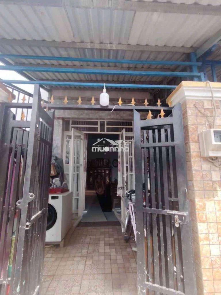 Nhà 3 tầng chính chủ ở giáp nguyễn hữu thọ nhà bè