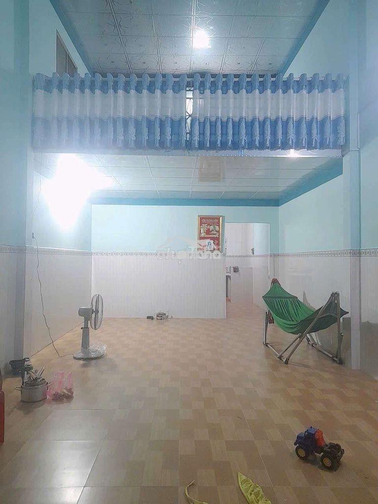Nhà 4 triệu 500.hẻm to không ngập.gần trường kim đồng 