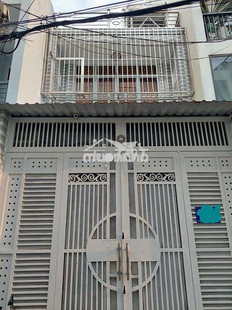 Bán nhà 4x10m, 2pn, 2 toilet, 1 phòng thờ, đường số 6, quận bình tân