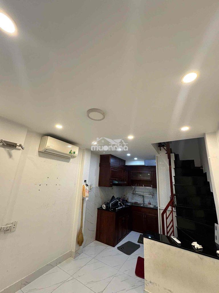 Nhà nguyên căn quận 1 giá siêu rẻ - 2