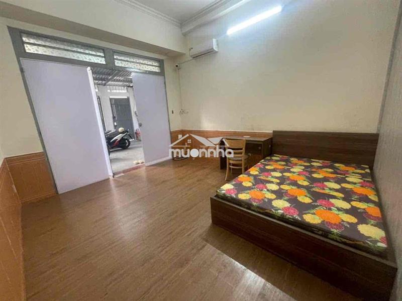 Phòng full nội thất ngay cầu rach chiec