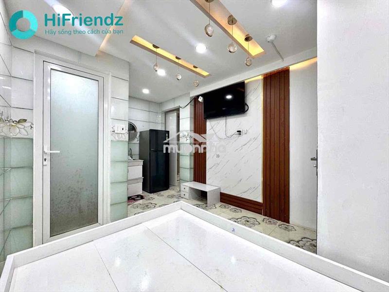Phòng cực xinh,chỉ tính điện nước,ngay chân cầu nguyễn văn cừ,sát q1