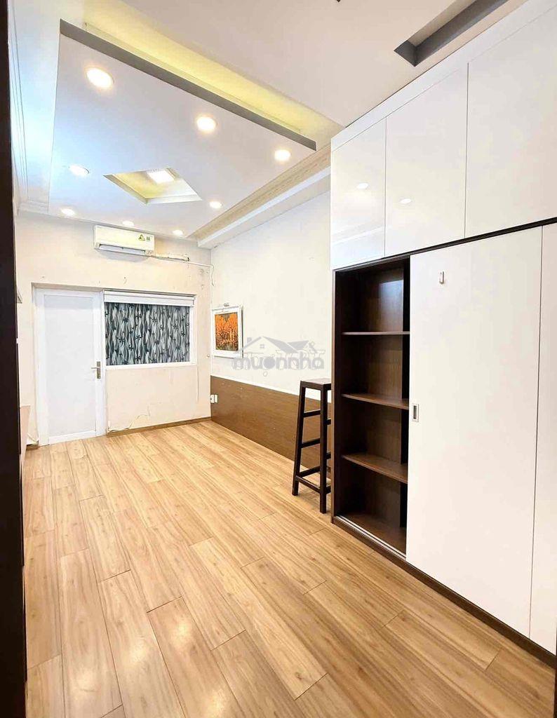 Cho thuê nhà 5 phòng ngủ nguyễn biểu, trần hưng đạo q1 - 2