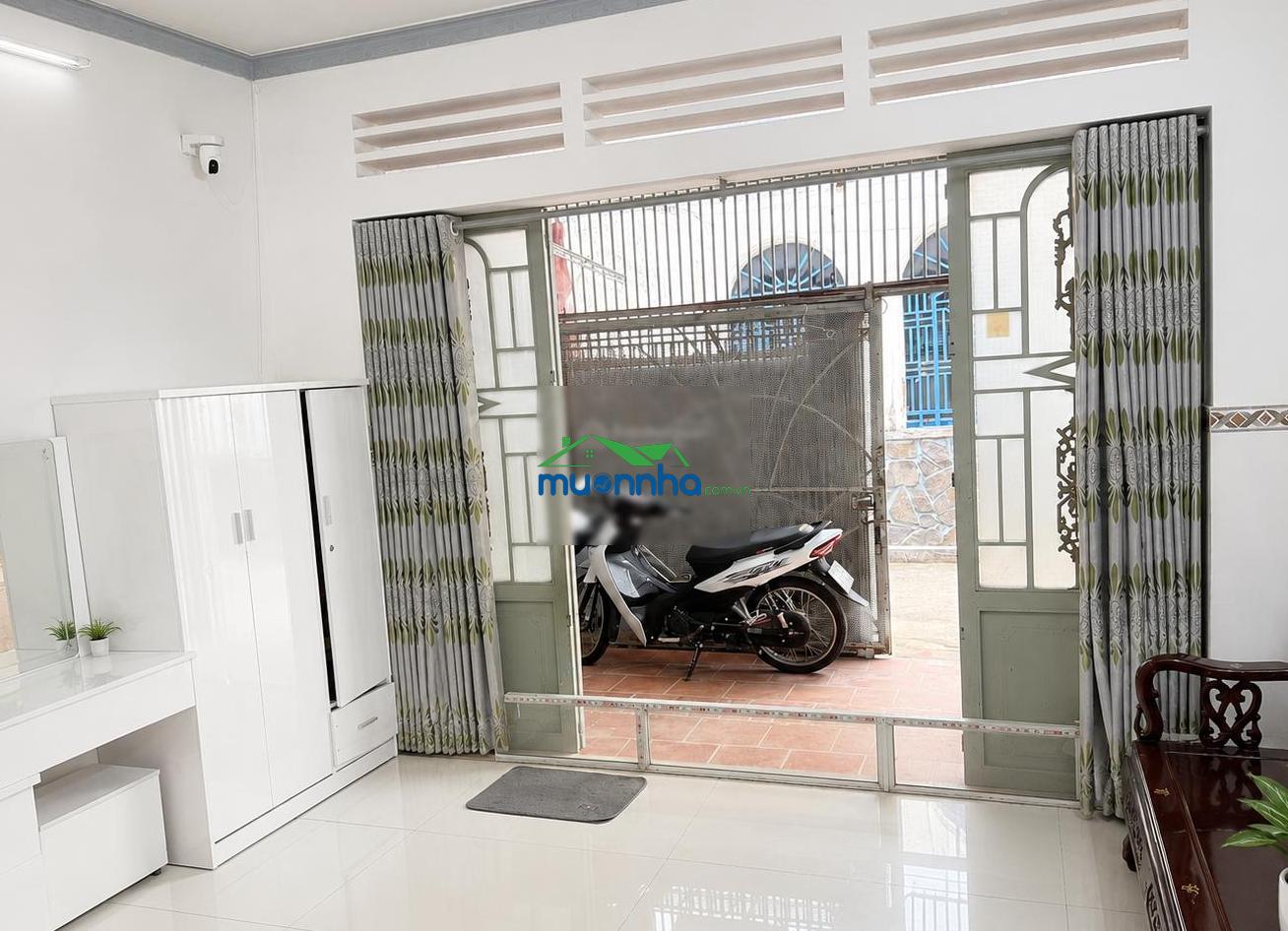 Đối diện gigamall nhà 2 tầng đẹp có sẵn dòng tiền 8.5 triệu/tháng - Ảnh 4