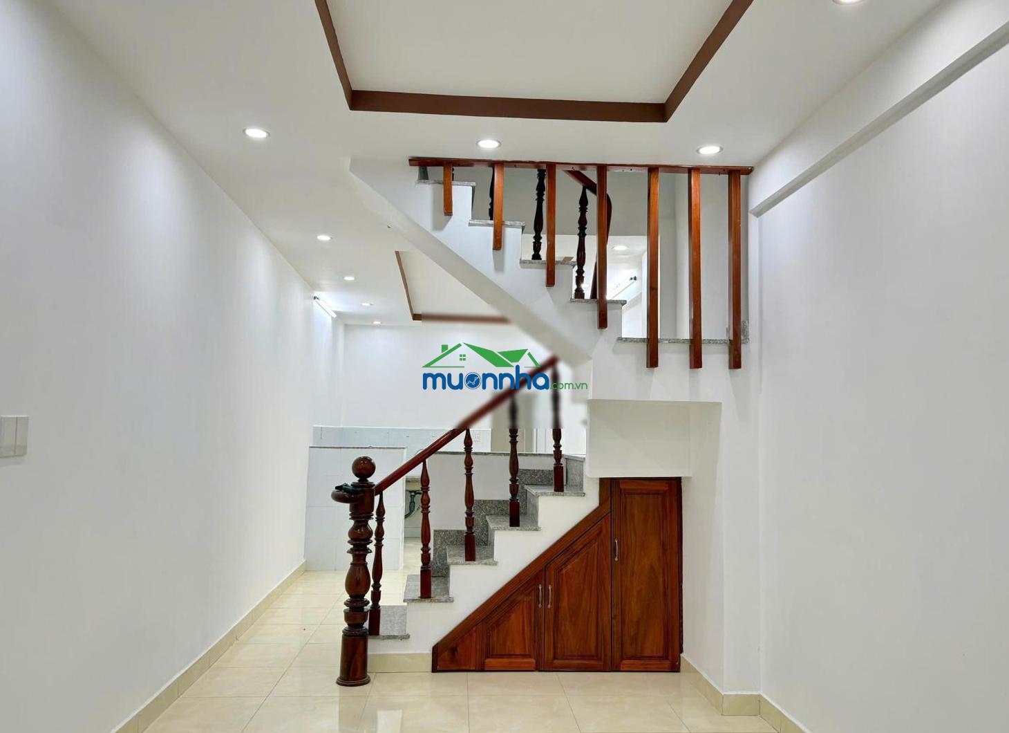 Cần bán gấp nhà phố 2 lầu, ngay ngã 4 thủ đức, hiệp phú, đối diện vincom q9 giá 4,85 tỷ - Ảnh 2