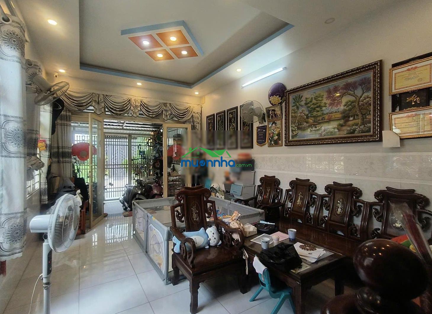 Đỗ xuân hợp - bán nhà đẹp 3 tầng 110m giá 10 tỉ - ngang 5m vị trí trung tâm - công năng đầy đủ