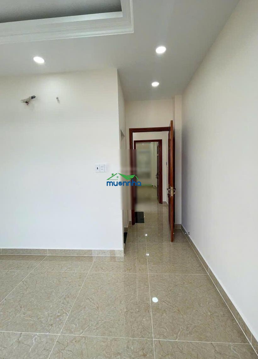 Nhà mặt tiền đường số 8 chợ bình triệu. đối diện đh luật và giga mall - Ảnh 2