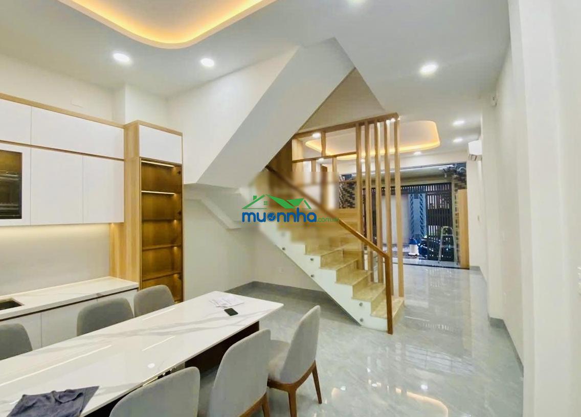 Bán nhà trường thọ - đi đâu cũng tiện - 79m² (4.5x17.5) - 4 tầng mới cứng - giá 8.6 tỷ (2-5.122) - 4