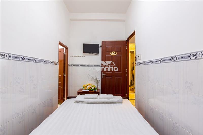 Phòng ks ở tháng 12m2 rẻ từ 2.5tr, p.đhòa,kế bigc go dĩ an, sát tđức