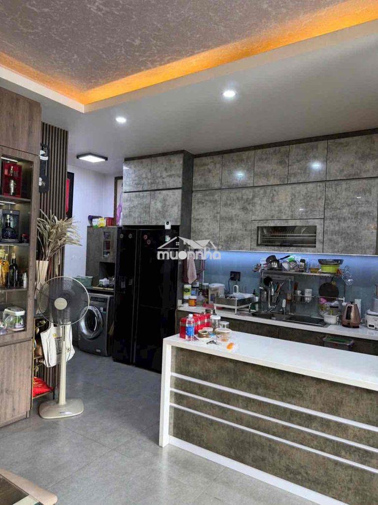 Gấp gấp , biệt thự phú hoà cách lê hồng phong 100m. 3 tầng 5pn - 4
