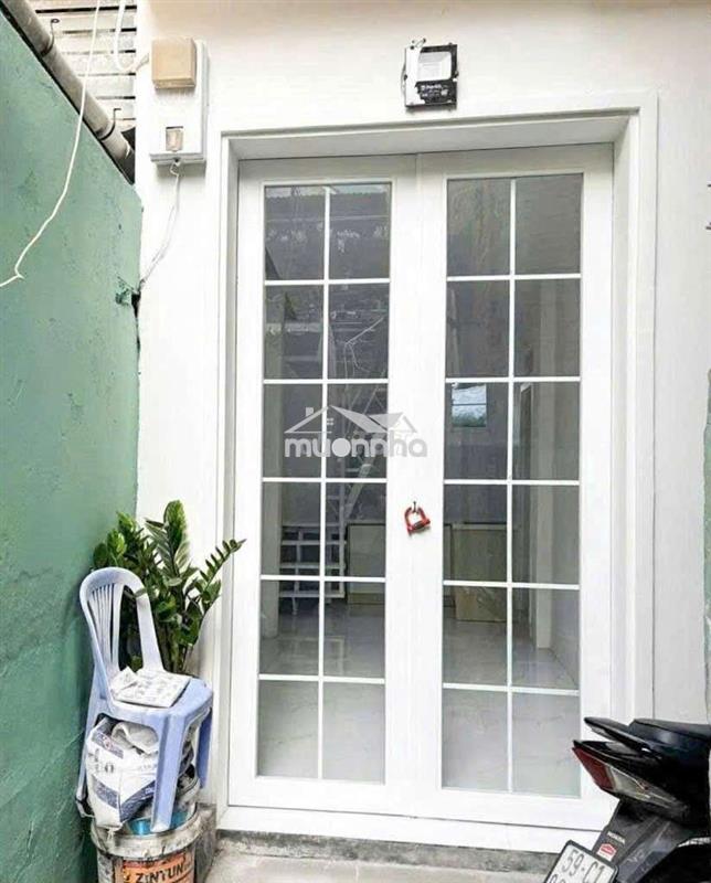 Bán nhà nhỏ mới đẹp 14m2 sổ riêng hẻm 95 lê văn lưong kế lotte q7