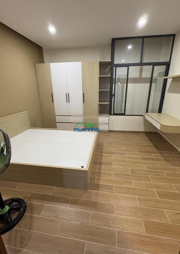 Nhà đẹp hẻm xe hơi sát mặt tiền 3 tầng gần cc chương dương 4,2x14 chỉ 7,5 tỷ. - 2