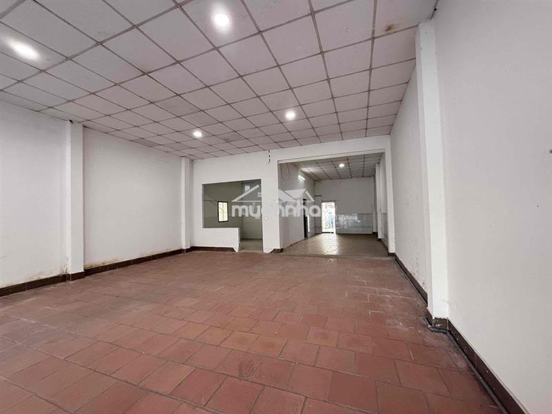 Cho thuê mặt bằng kho 210m2 phường phú hoà bình dương