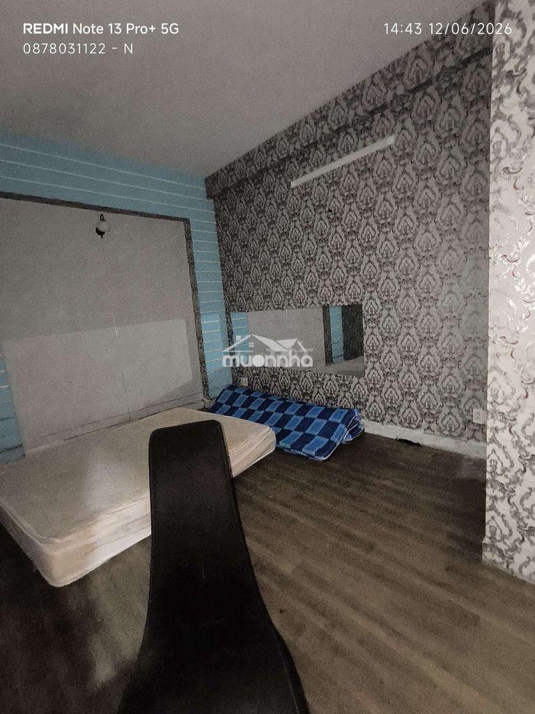 Chdv ngay aeon có thang máy !! - 4