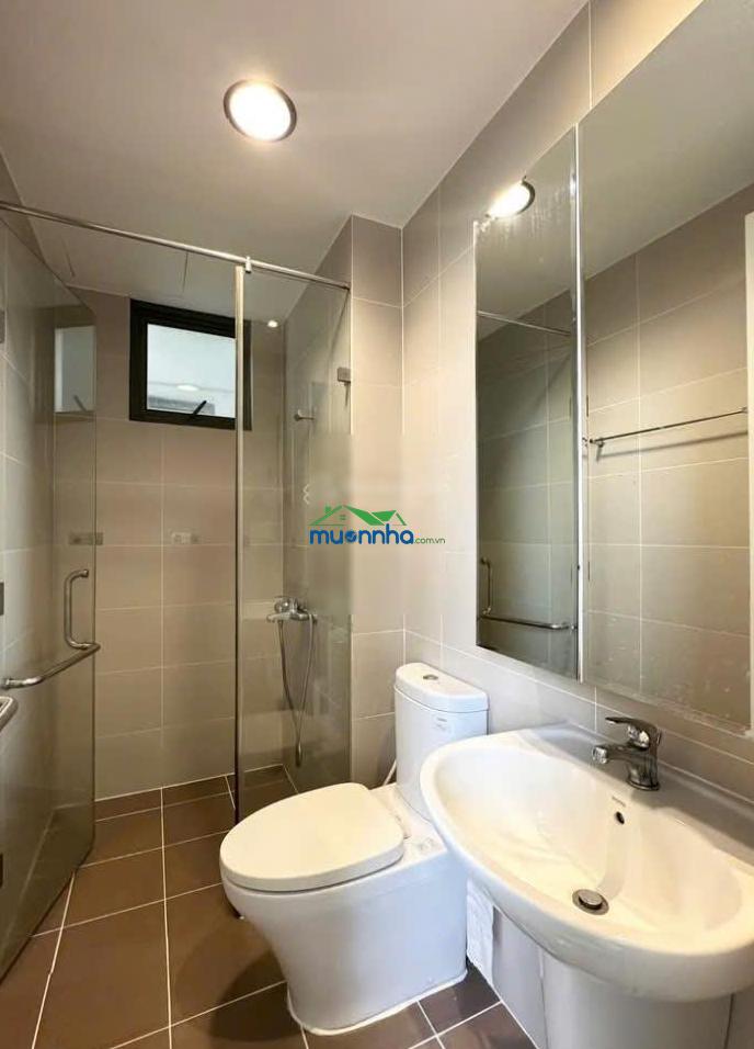 2 tỷ (50m2),ch phong thuỷ,hướng tốt ,sổ trao tay ,bank 70% duyệt nhanh ,tầng trung view góc hồ bơi - 3